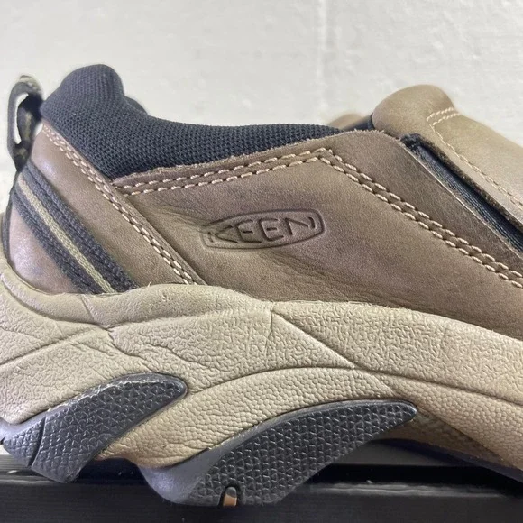 Keen Targhee 2 Soho 1025861 Brown Leather Hiking Shoes Slip On Men's Size 11 US